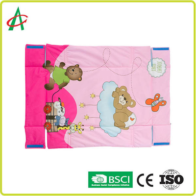 Vouwbare Wasbare Mat 76cm van het Babyspel Multikleur met Leuk Gevuld Stuk speelgoed
