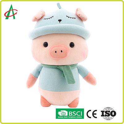OEM ODM Doll van het Pluchevarken het Hoofdkussen van Toy Cute Scarf Pig Doll