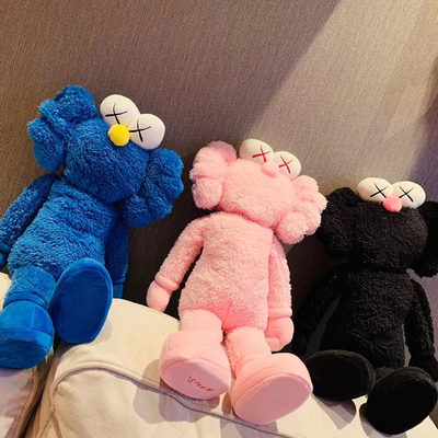 De wasbare Hoofdkussens van het de Pluchespeelgoed van BFF Kaws als Vakantiegift